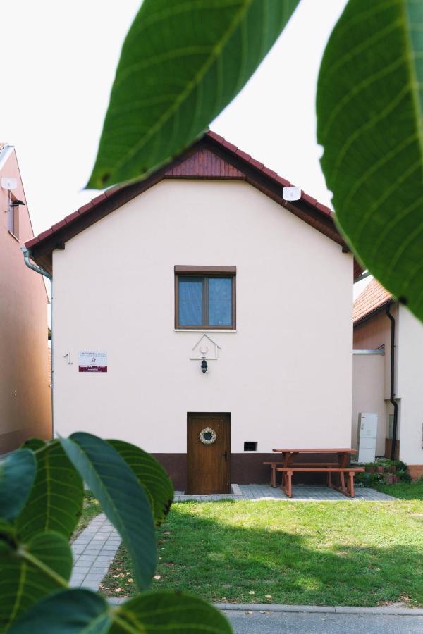 Ubytovani Na Sklipku Jevisovka Bagian luar foto
