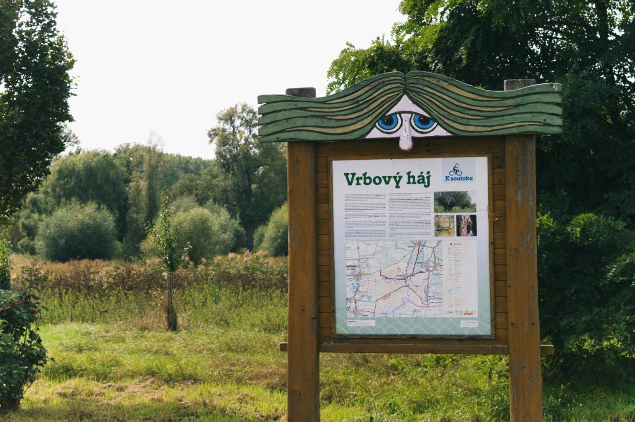 Ubytovani Na Sklipku Jevisovka Bagian luar foto